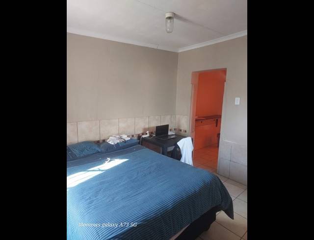 1 BEDROOM APARTMENT FOR SALE IN KANNONIERS PARK